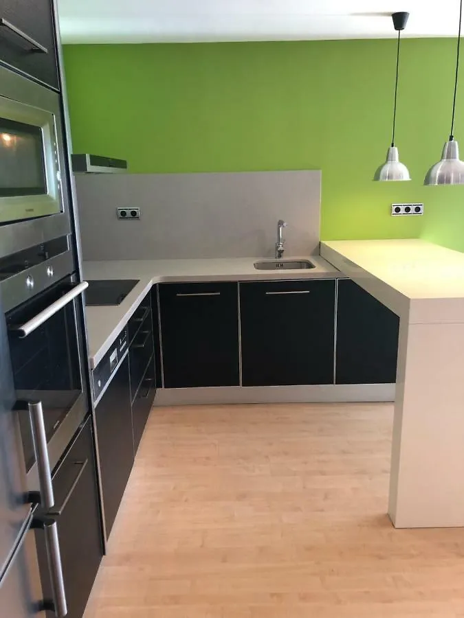 Apartamento Bruselas サロウ スペイン
